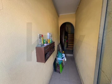 Apartamento T2 para Venda em Beato
