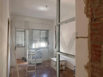 Apartamento T3 para Venda em Benfica