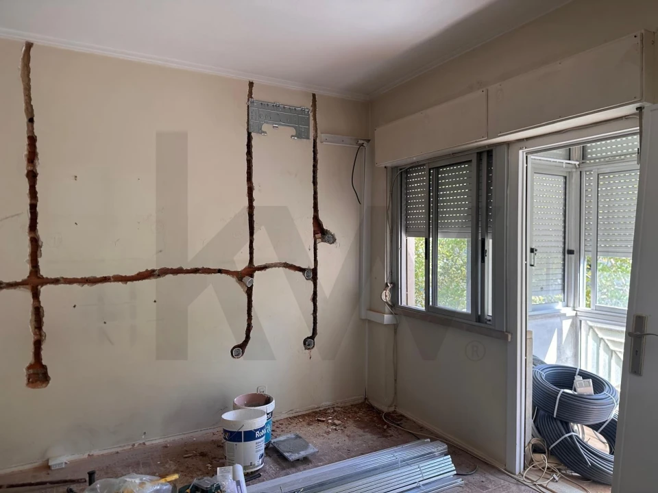Apartamento T3 para Venda em Benfica Foto 6