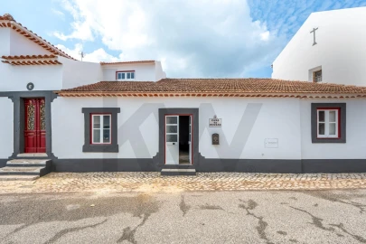 Moradia T13 para Venda em Lamas e Cercal