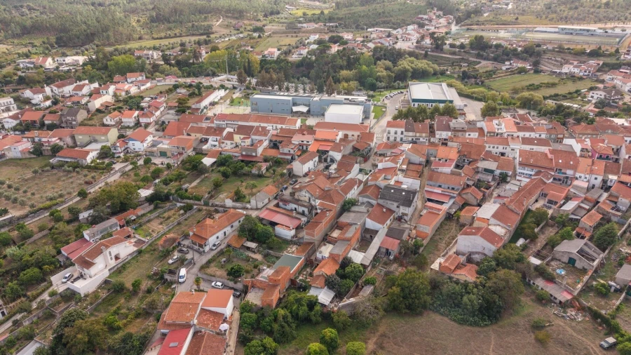 Moradia T4 para Venda em Ançã Foto 4
