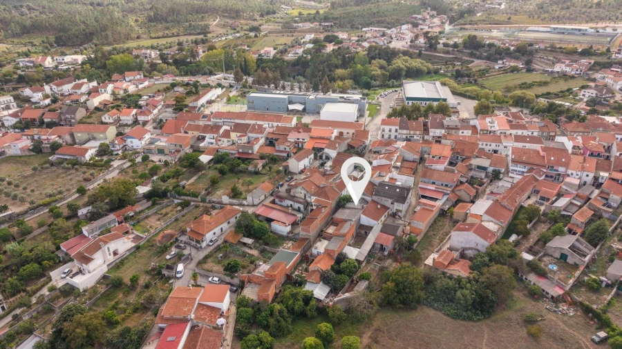 Moradia T4 para Venda em Ançã Foto 3