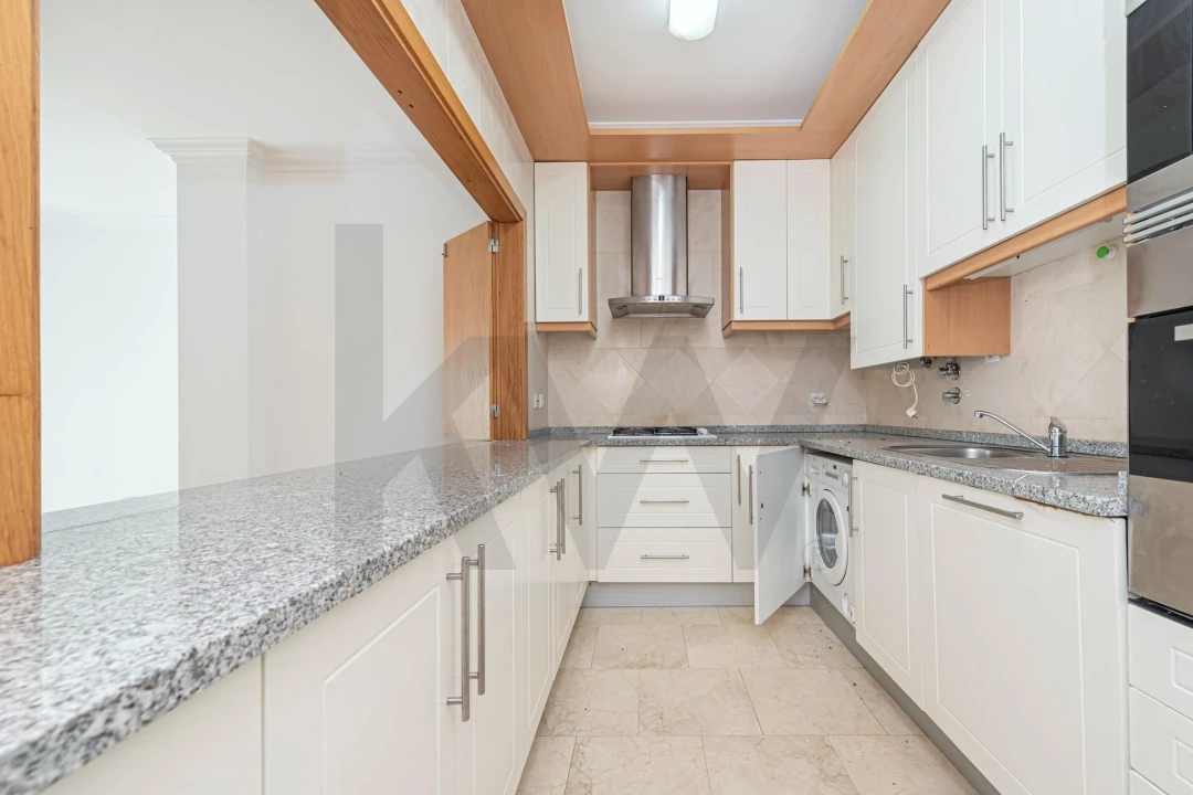 Apartamento T1 para Arrendamento em Arroios Foto 6