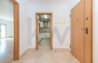 Apartamento T1 para Arrendamento em Arroios