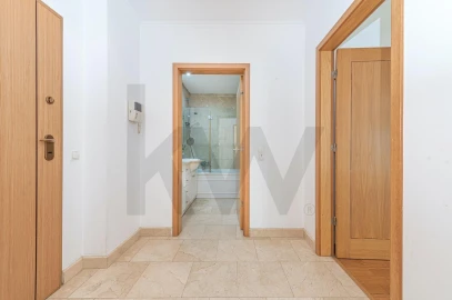 Apartamento T1 para Arrendamento em Arroios