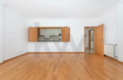 Apartamento T1 para Arrendamento em Arroios