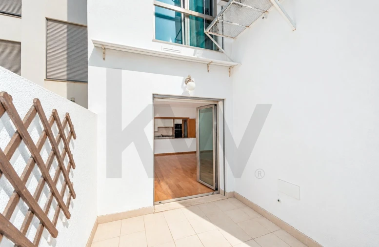 Apartamento T1 para Arrendamento em Arroios Foto 18