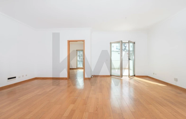 Apartamento T1 para Arrendamento em Arroios Foto 15
