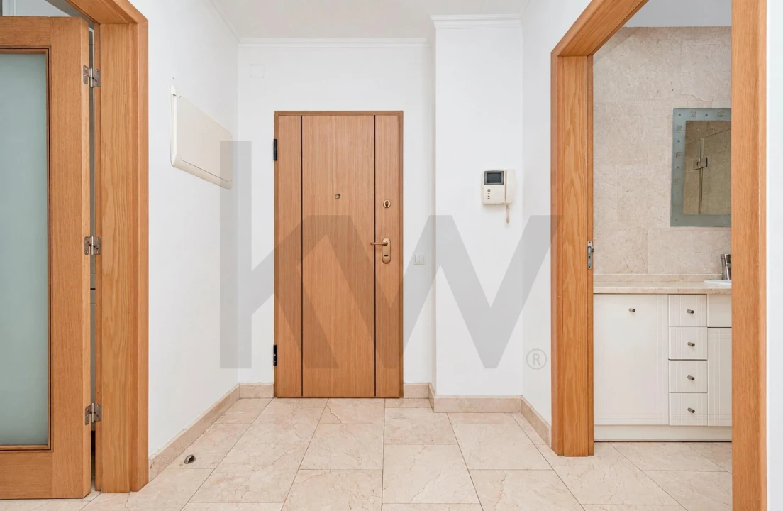 Apartamento T1 para Arrendamento em Arroios Foto 4