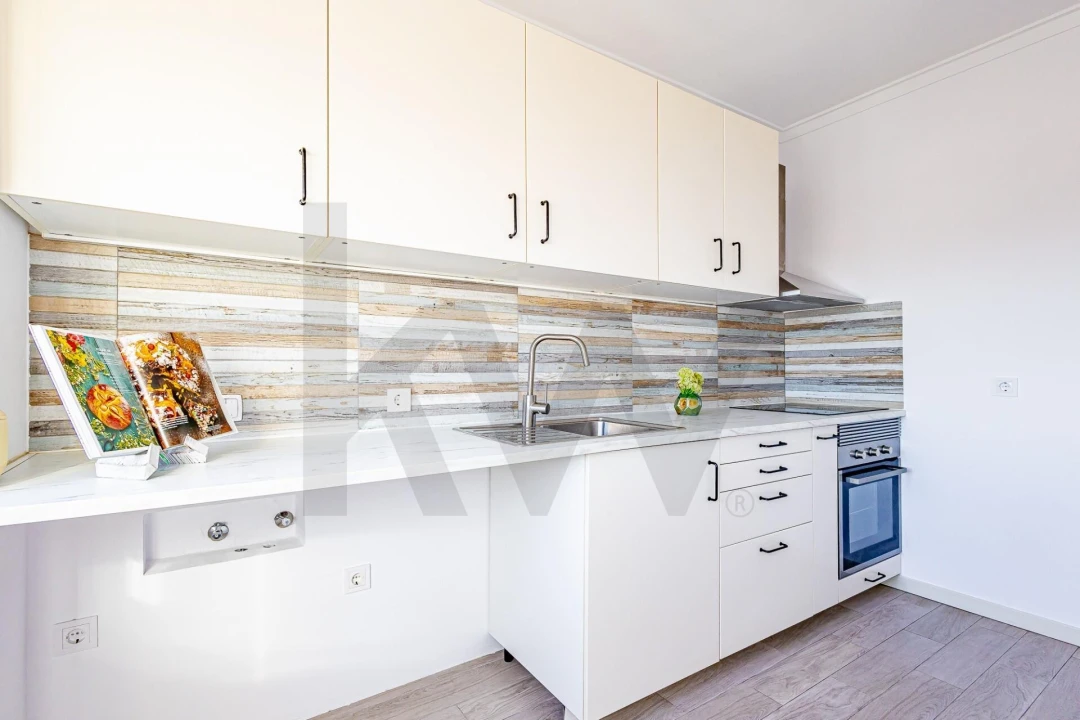 Apartamento T3 para Venda em Laranjeiro e Feijó Foto 5