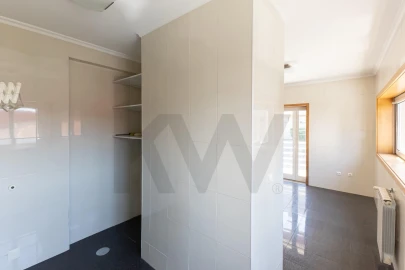 Apartamento T3 para Venda em Santa Marinha e São Pedro da Afurada
