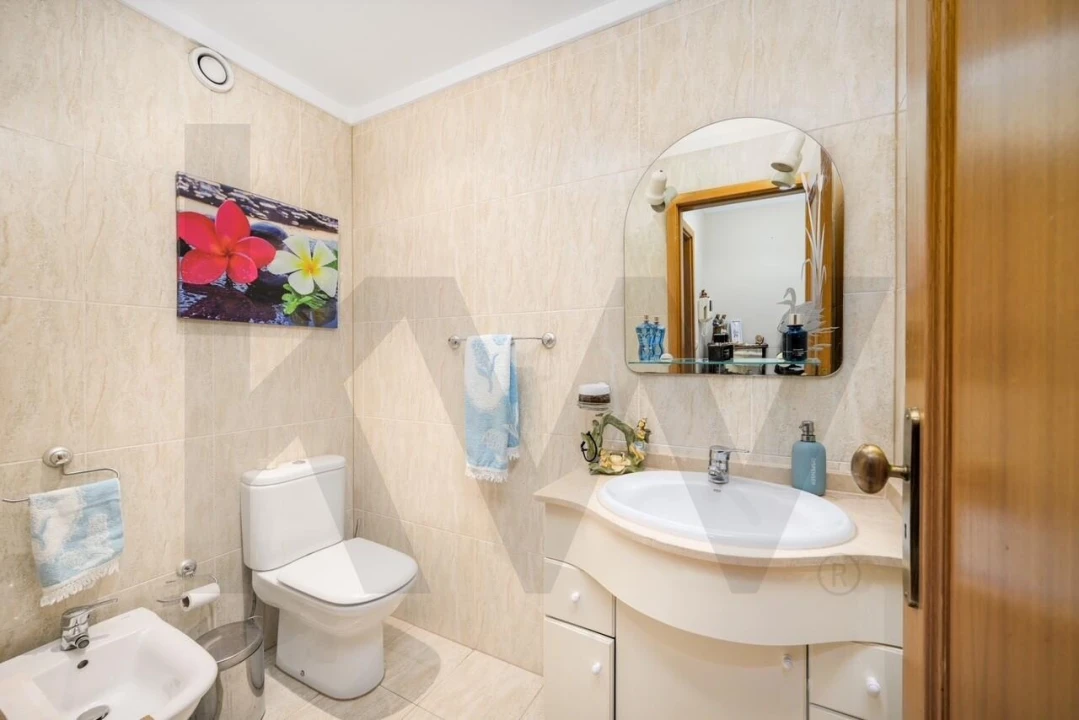 Apartamento T3 para Venda em Santa Marinha e São Pedro da Afurada Foto 3