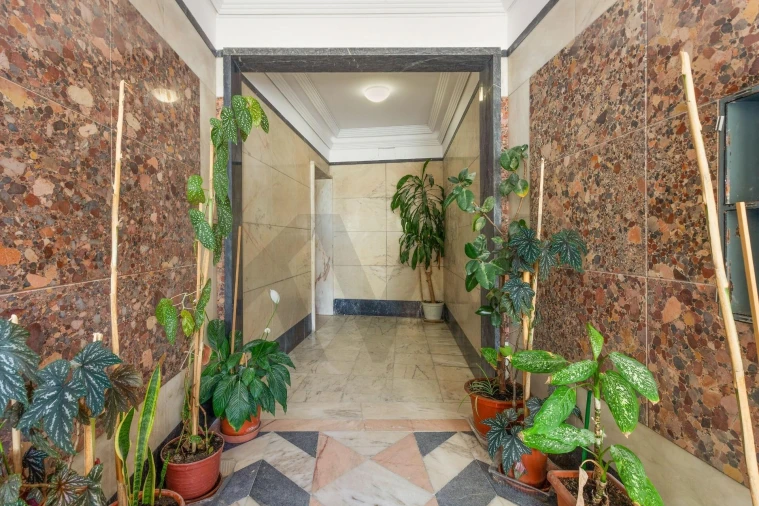 Apartamento T2 para Arrendamento em Avenidas Novas Foto 2