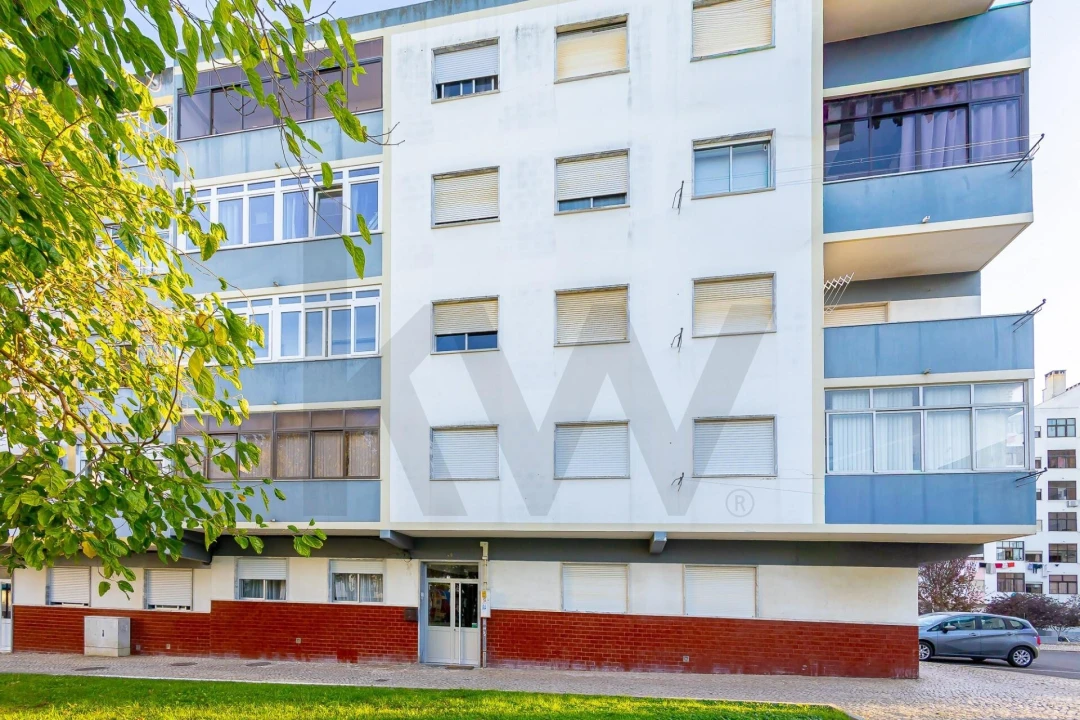Apartamento T2 para Venda em Seixal, Arrentela e Aldeia de Paio Pires Foto 18