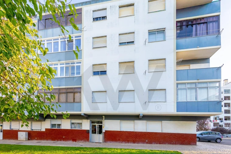 Apartamento T2 para Venda em Seixal, Arrentela e Aldeia de Paio Pires Foto 18