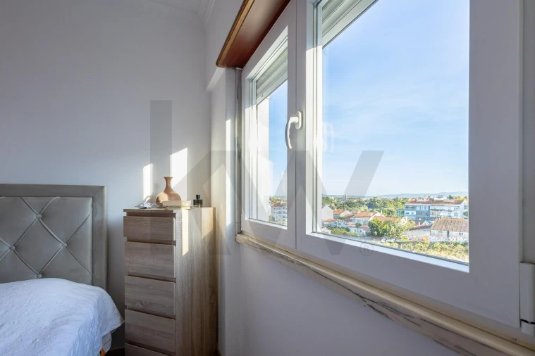 Apartamento T2 para Venda em Seixal, Arrentela e Aldeia de Paio Pires Foto 16