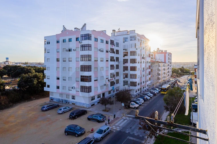 Apartamento T2 para Venda em Seixal, Arrentela e Aldeia de Paio Pires Foto 6