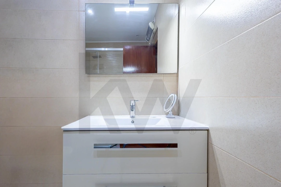 Apartamento T2 para Venda em Seixal, Arrentela e Aldeia de Paio Pires Foto 11