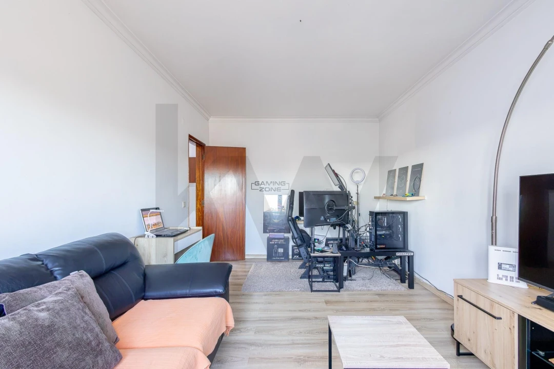 Apartamento T2 para Venda em Seixal, Arrentela e Aldeia de Paio Pires Foto 7