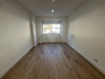 Apartamento T3 para Venda em Odivelas