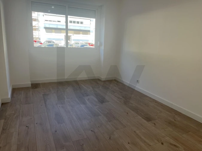 Apartamento T3 para Venda em Odivelas Foto 11