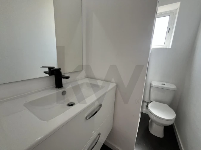 Apartamento T3 para Venda em Odivelas Foto 9