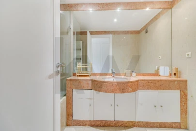 Apartamento T4 para Venda em Parque das Nações