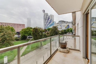 Apartamento T4 para Venda em Parque das Nações