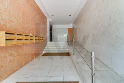 Apartamento T4 para Venda em Parque das Nações