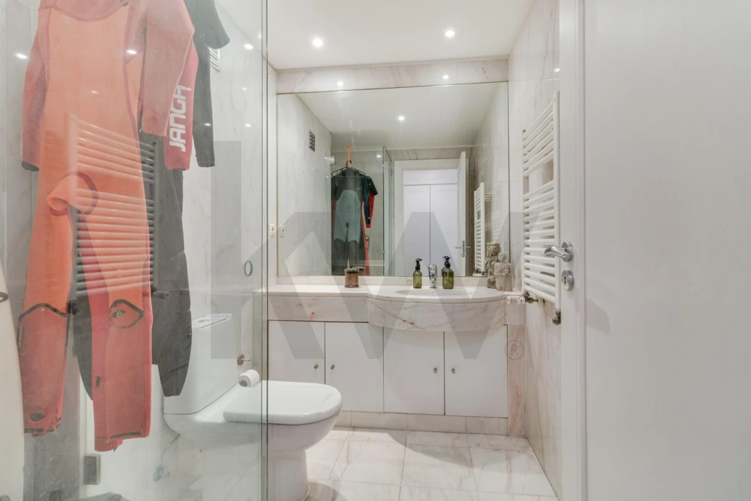 Apartamento T4 para Venda em Parque das Nações Foto 17