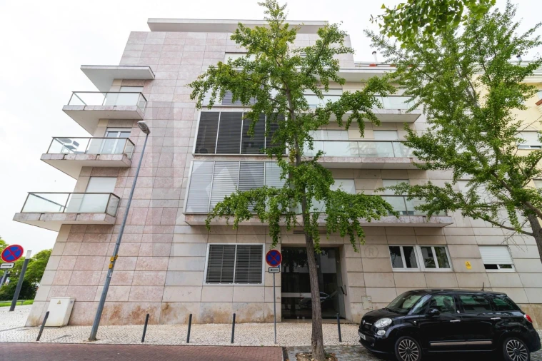Apartamento T4 para Venda em Parque das Nações Foto 31