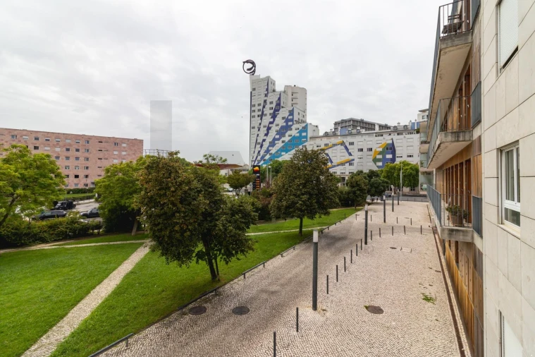 Apartamento T4 para Venda em Parque das Nações Foto 35