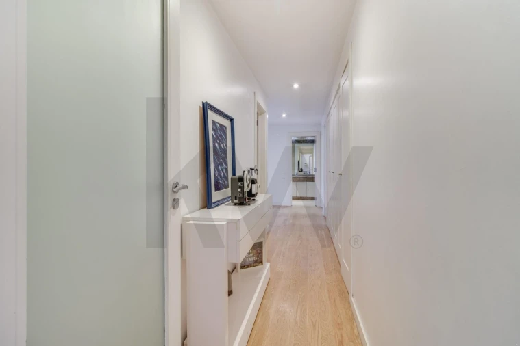Apartamento T4 para Venda em Parque das Nações Foto 16