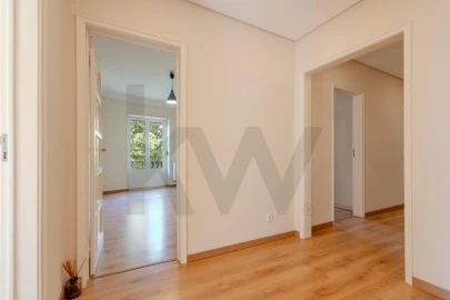 Apartamento T4 para Arrendamento em Areeiro