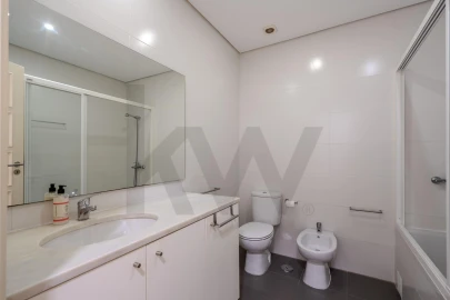 Apartamento T4 para Arrendamento em Areeiro