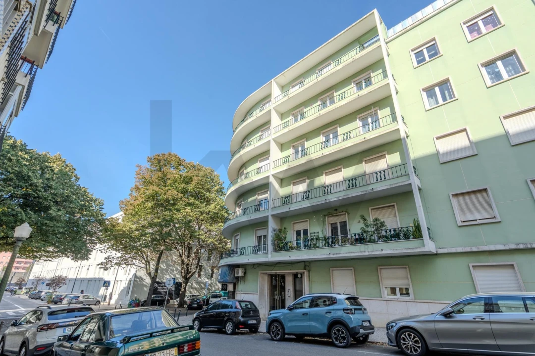 Apartamento T4 para Arrendamento em Areeiro Foto 43