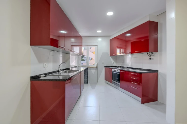 Apartamento T4 para Arrendamento em Areeiro Foto 31