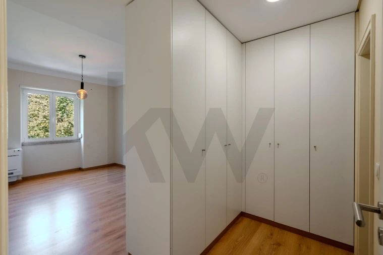 Apartamento T4 para Arrendamento em Areeiro Foto 20