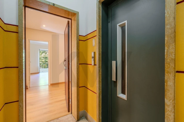 Apartamento T4 para Arrendamento em Areeiro Foto 38