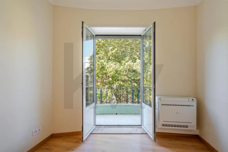 Apartamento T4 para Arrendamento em Areeiro Foto 11
