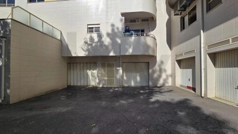 Apartamento T2 para Arrendamento em Santa Maria da Feira, Travanca, Sanfins e Espargo