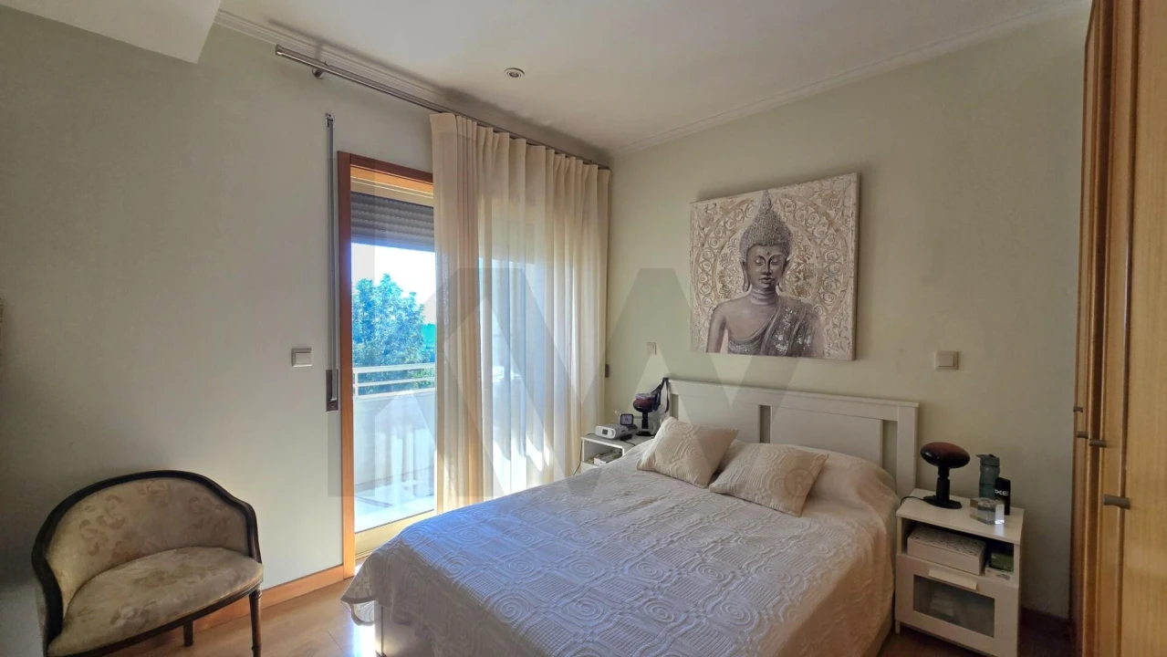 Apartamento T2 para Arrendamento em Santa Maria da Feira, Travanca, Sanfins e Espargo Foto 12