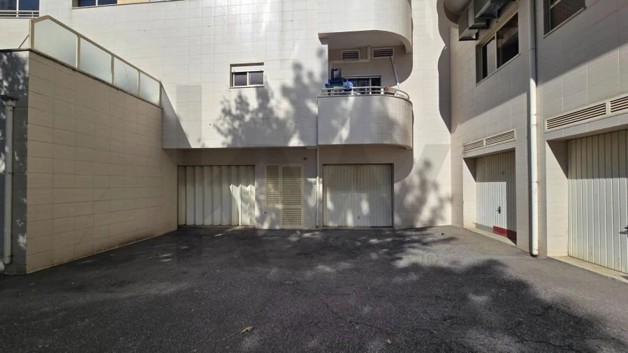 Apartamento T2 para Arrendamento em Santa Maria da Feira, Travanca, Sanfins e Espargo Foto 20