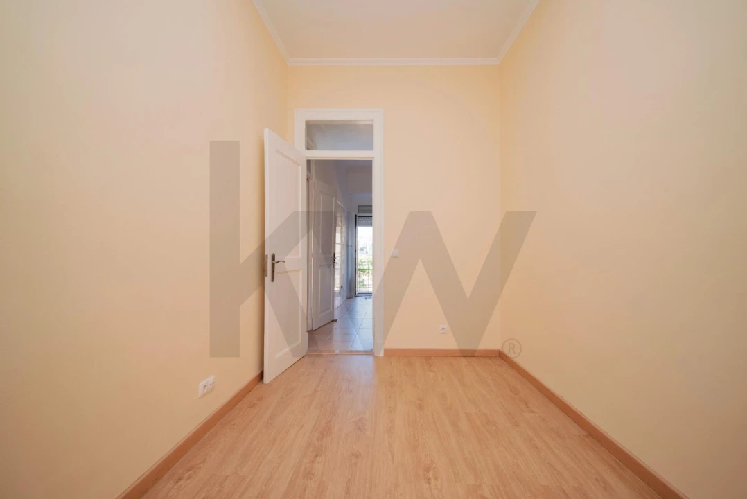 Apartamento T2 para Arrendamento em Arroios Foto 10