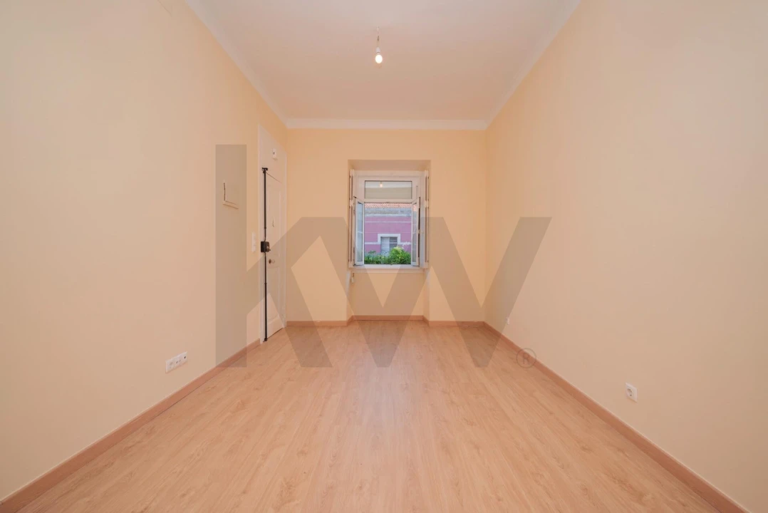 Apartamento T2 para Arrendamento em Arroios Foto 3