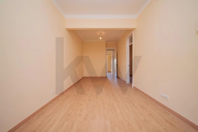 Apartamento T2 para Arrendamento em Arroios