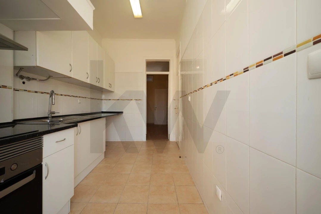 Apartamento T2 para Arrendamento em Arroios Foto 17