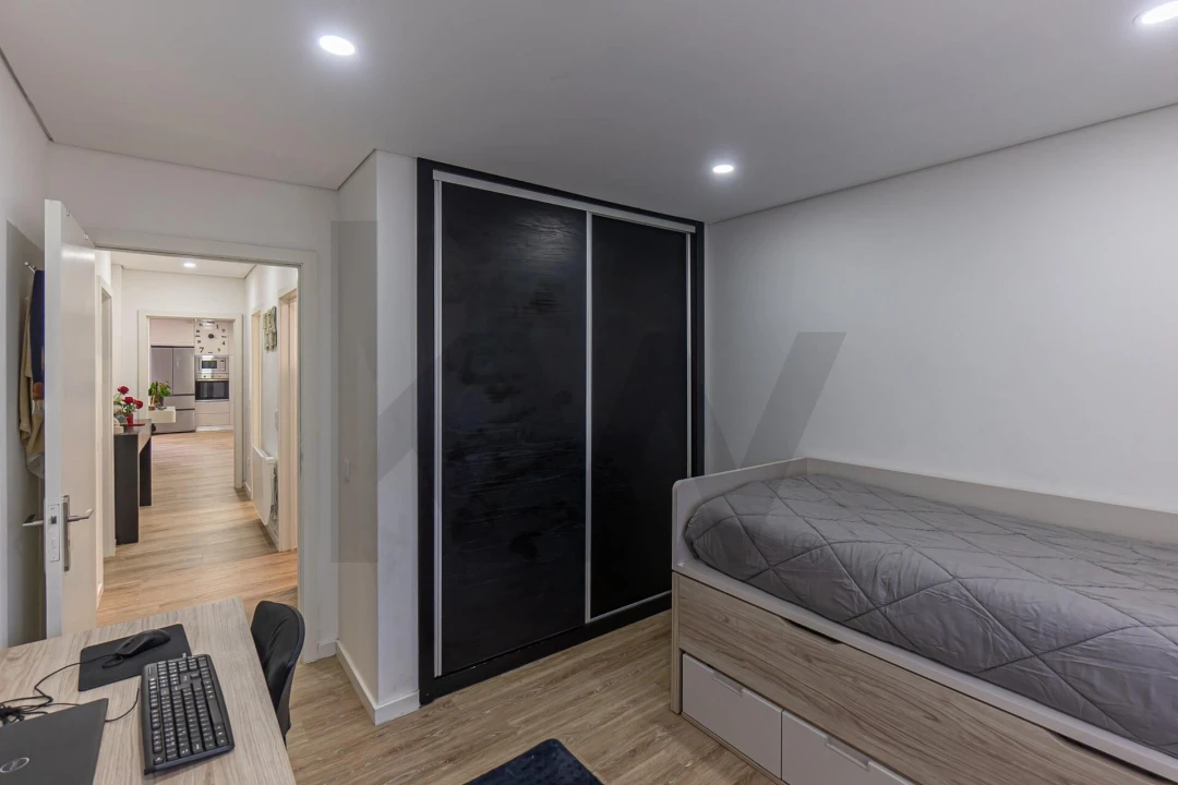 Apartamento T2 para Venda em Avintes Foto 10