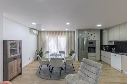 Apartamento T2 para Venda em Avintes