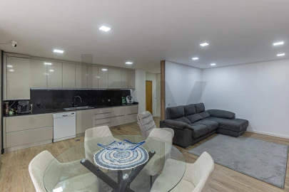 Apartamento T2 para Venda em Avintes